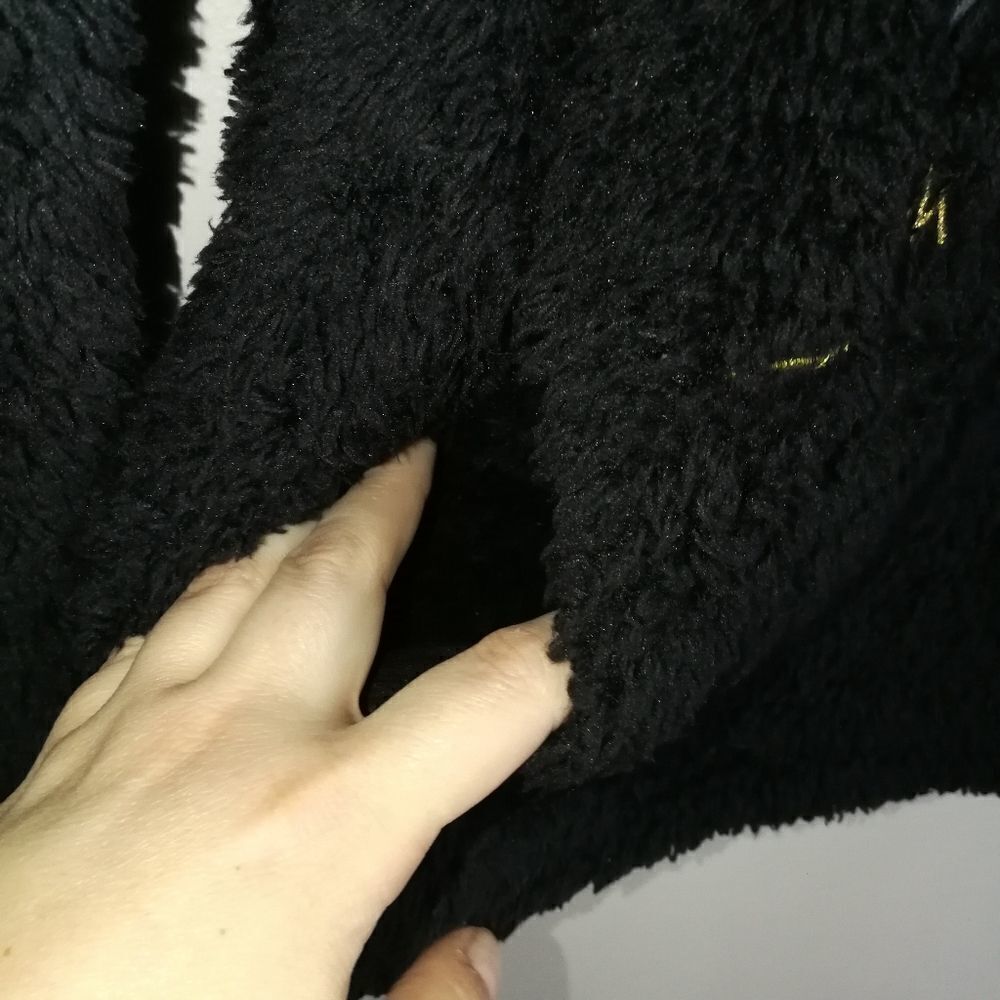 Vie EN ROSE Black Teddy Cosy Warm Cat Embroidery Half Zip Up Sweater Size Small - Picture 5 of 15